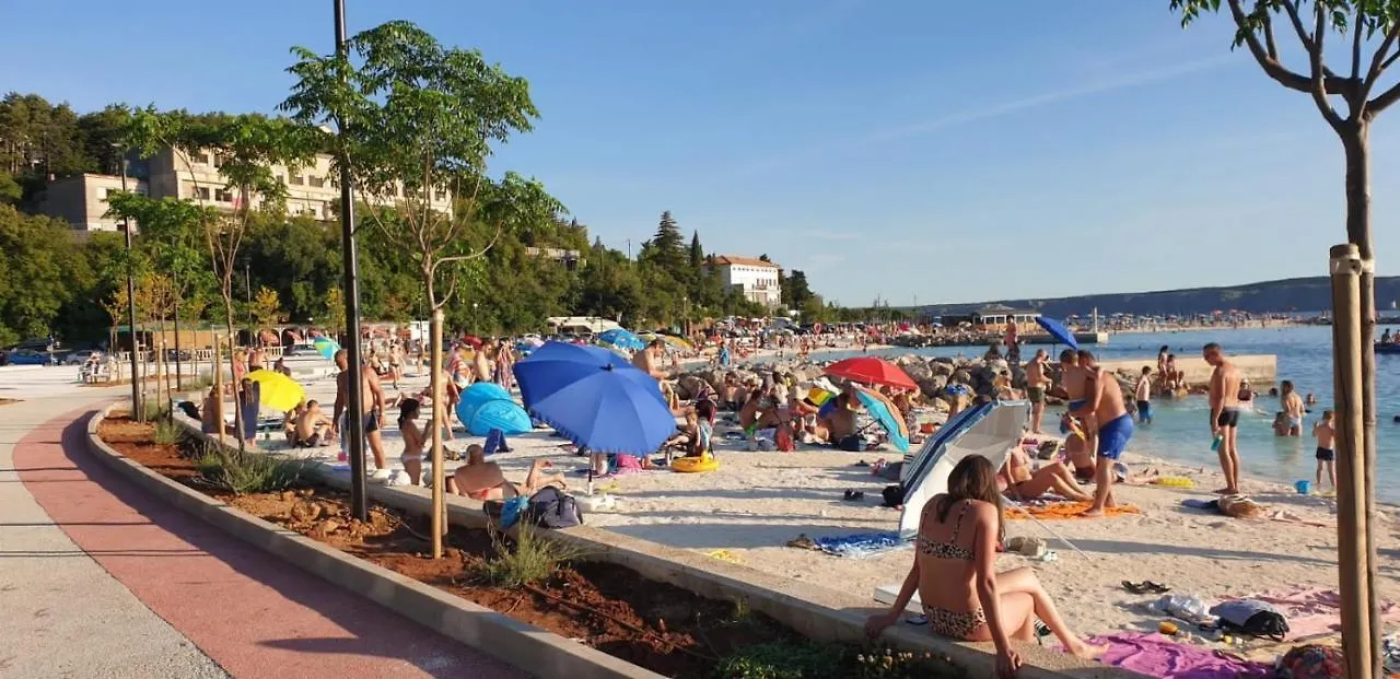 Apartment In Jadranovo With Sea View, Balcony, Air Conditioning, Wi-Fi 0*,  Croatia