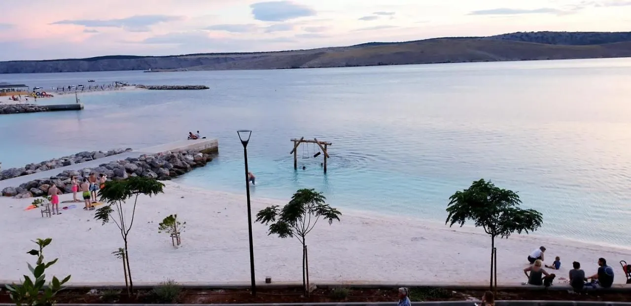 Apartment In Jadranovo With Sea View, Balcony, Air Conditioning, Wi-Fi Croatie