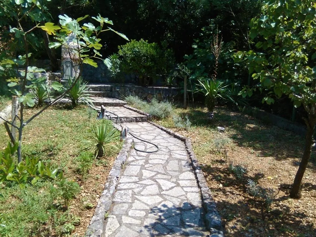 Apartment In Jadranovo With Sea View, Balcony, Air Conditioning, Wi-Fi